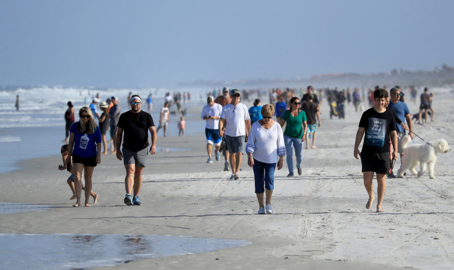 佛罗里达州海滩人满为患