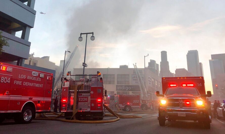 洛杉矶市中心发生爆炸，11名消防员受伤！