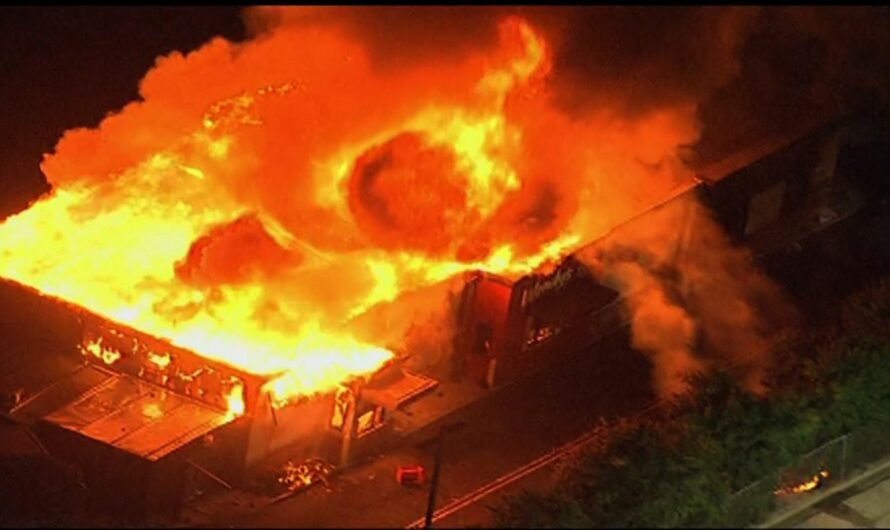 突发！示威者放火烧了Wendy’s，因死了第二个黑人！
