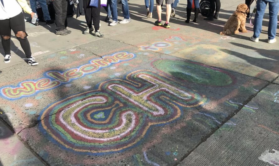 国会山自治区更名，是穷途末路还是回归理性？