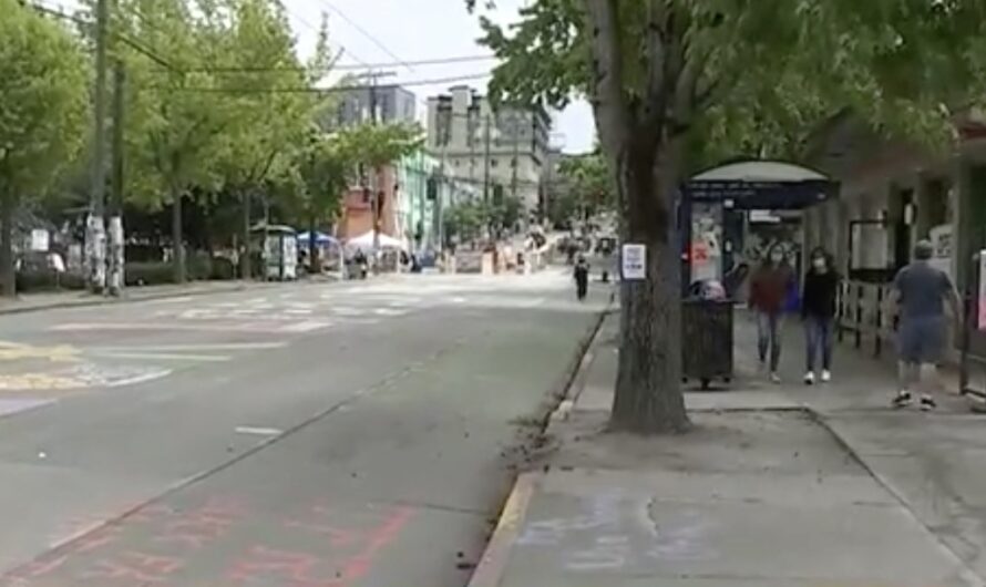 西雅图”占领区“有人背起行囊，有人继续“抗议”