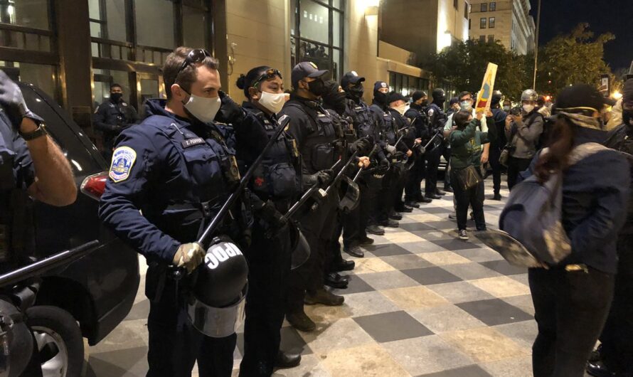 家庭、情侣、老人…被BLM-antifa袭击