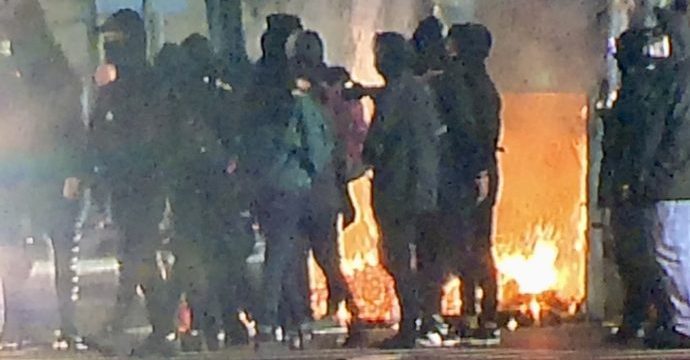 俄勒冈州长称暴力解决不了问题，居民不解