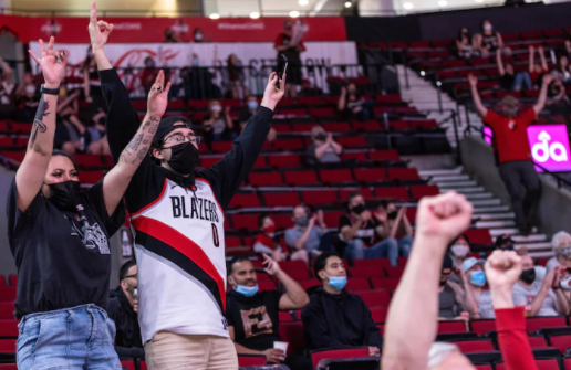 NBA波特兰开拓者篮球队赠送T恤，季后赛门票
