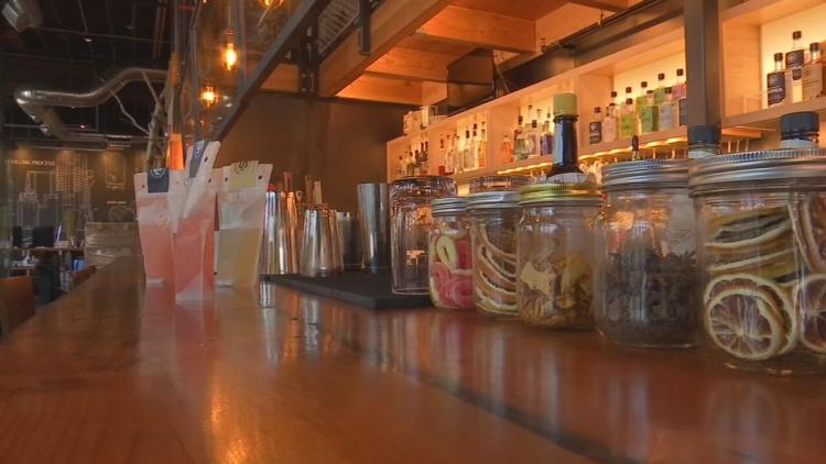 俄勒冈州宣布鸡尾酒外卖永久化