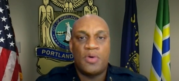 波特兰警察局局长辞职！曾在轰轰烈烈的黑命贵运动中走马上任！