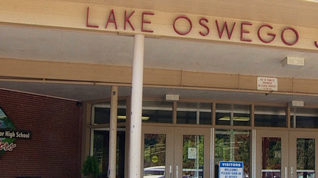 Lake Oswego学校因潜在威胁被封锁！