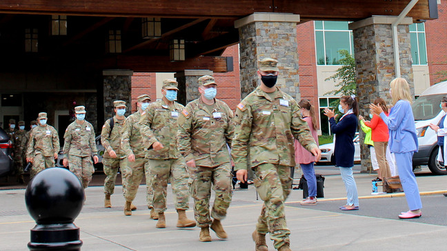 新冠激增，1200多名士兵星期二就位！