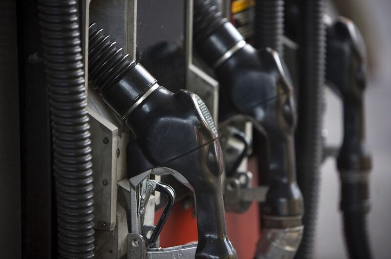 国际油价已经下降，但这里仍高烧不退