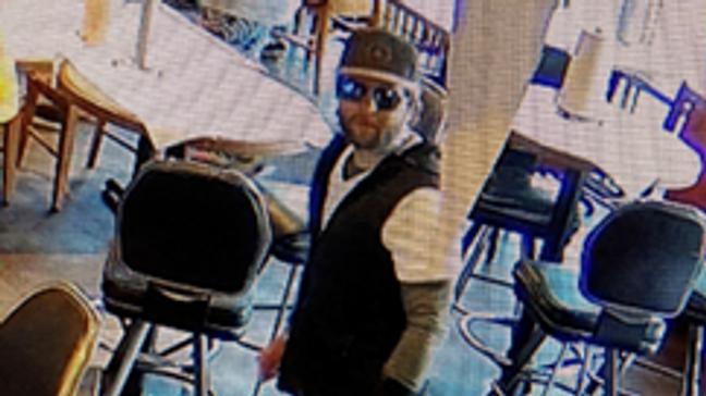 小心，此人抢劫30次正被通缉，有枪