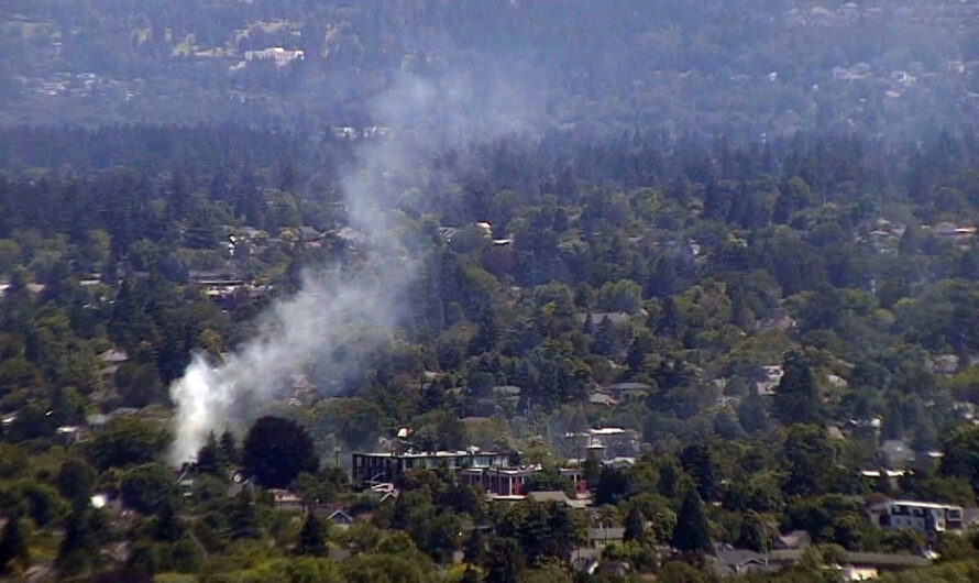 波特兰东南区公寓楼发生二级火灾警报