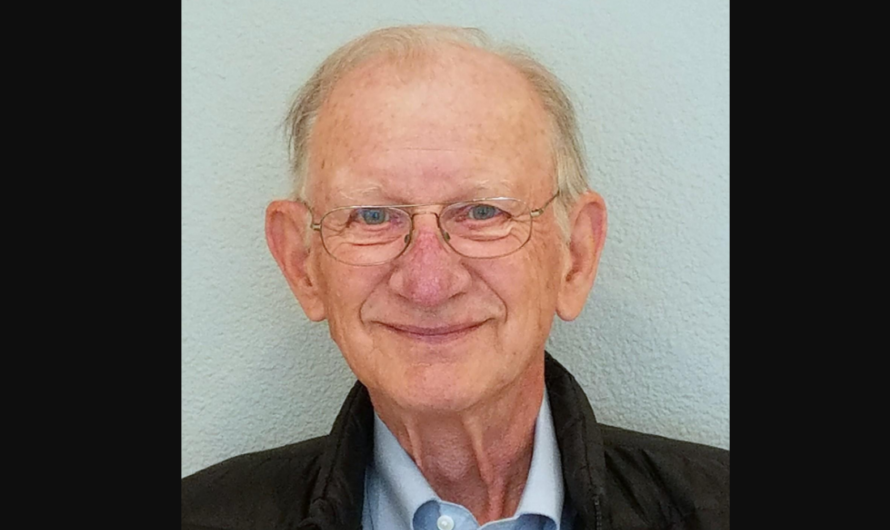 82岁老人在波特兰市中心被随机袭击后死亡