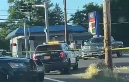 刚刚！Powell街112大道加油站枪战，一死一重伤！