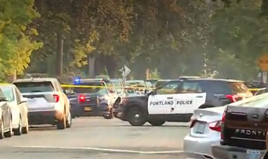 波特兰一所高中学校突发枪击，两学生受伤