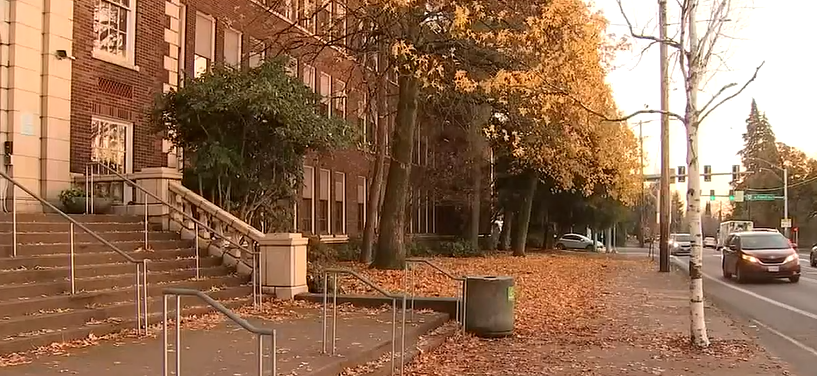 欢送Jo Ann！波特兰将重派校警保护学生！