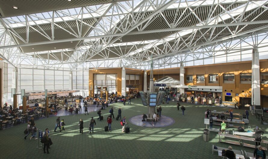 波特兰国际机场发生枪击事件！游客落荒而逃