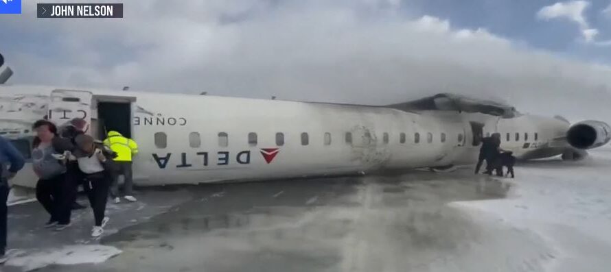 达美航空向“飞机翻倒”事故乘客提供每人3万美元补偿