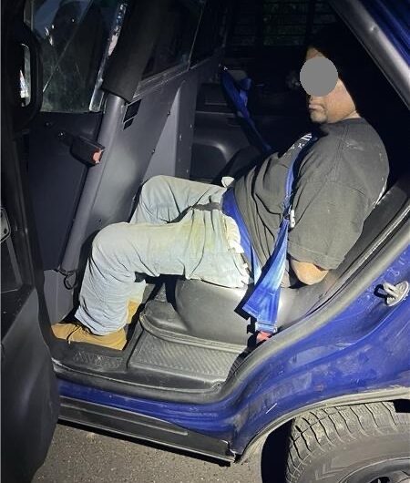 波特兰警察成功阻止非法街头飙车！逮捕多人并缴获枪支！