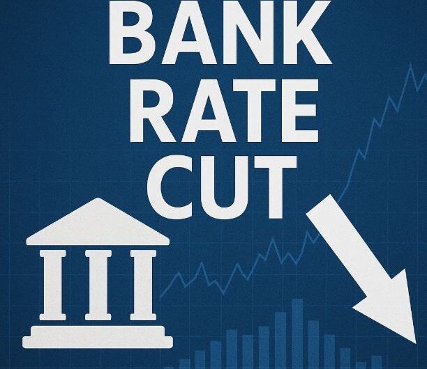 美联储再降息几成定局！鲍威尔夹在内部分歧与数据真空之间