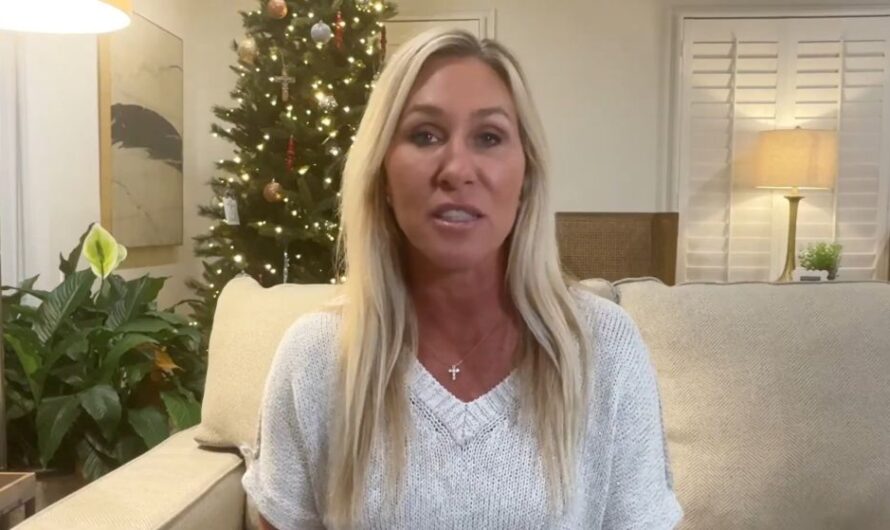 玛乔丽·泰勒·格林宣布辞职！与特朗普决裂震动华府